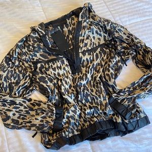 Never worn Kendall and Kylie windbreaker
